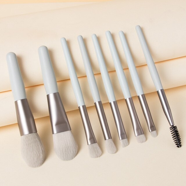 Travel-Size Mini Makeup 8-Brush Beauty Set